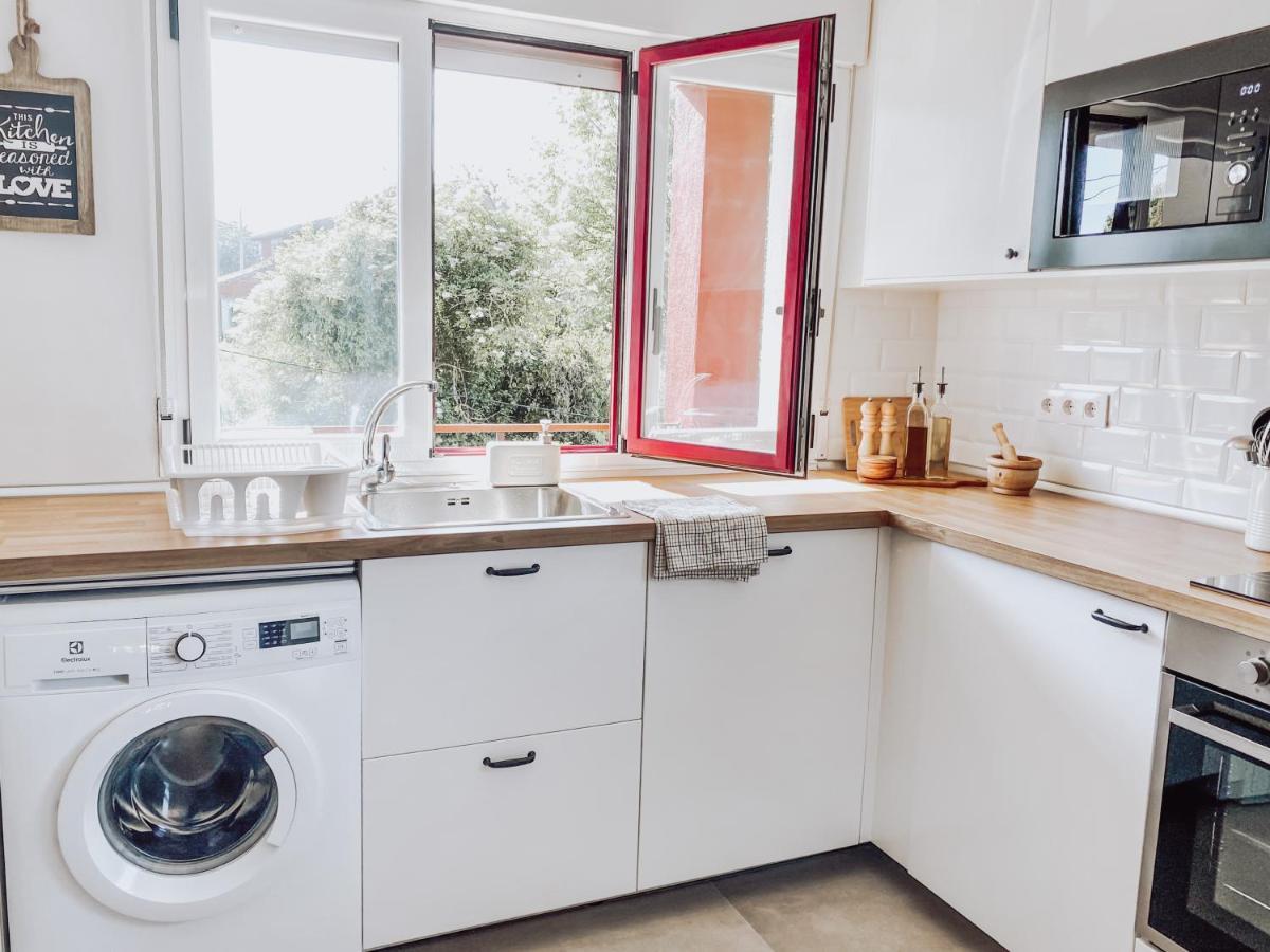 Bella Kalma, Acogedora Casa Con Parking, Jardin Y Wifi Guest House Лянес Екстериор снимка